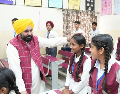 ਹੁਣ ਬਰਾਬਰ ਅੰਕਾਂ ਵਾਲੇ ਸਾਰੇ ਵਿਦਿਆਰਥੀਆਂ ਨੂੰ ਮਿਲੇਗਾ ਇੱਕੋ ਰੈਂਕ : ਮਾਨ ਸਰਕਾਰ ਦਾ ਇਤਿਹਾਸਕ ਫੈਸਲਾ
