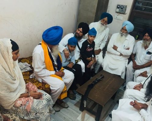 ਗਿਆਨੀ ਹਰਪ੍ਰੀਤ ਸਿੰਘ ਨੇ ਪਰਮਿੰਦਰ ਸਿੰਘ ਝੋਟਾ ਦੇ ਪਰਿਵਾਰ ਨਾਲ ਕੀਤੀ ਮੁਲਾਕਾਤ