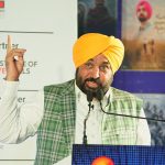 ਫਿਲਮ ਫੈਸਟੀਵਲ ’ਚ CM ਭਗਵੰਤ ਮਾਨ ਨੇ ਕੀਤੀ ਸ਼ਿਰਕਤ, ਪੰਜਾਬੀ ਸਿਨੇਮੇ ਨੂੰ ਲੈ ਕੇ ਕੀਤਾ ਵੱਡਾ ਐਲਾਨ